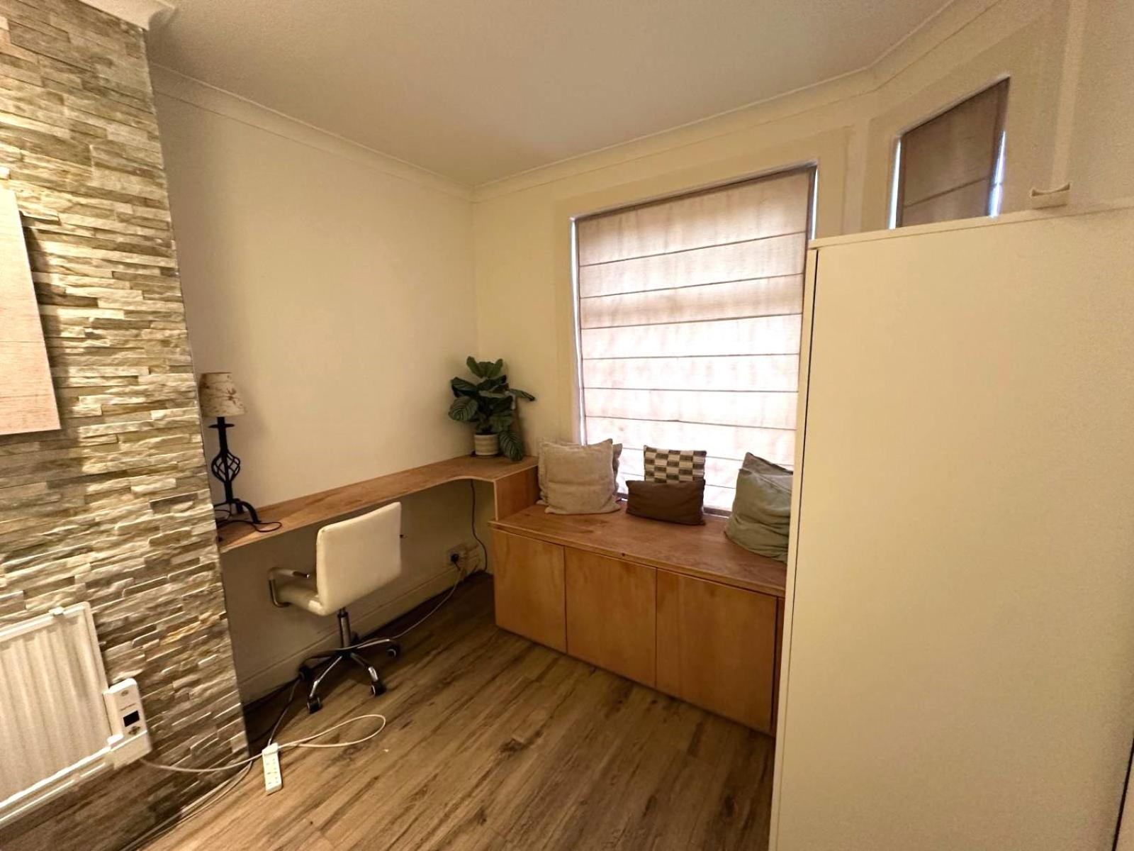 Littleton Co-living - Private Self-cater * Manchester